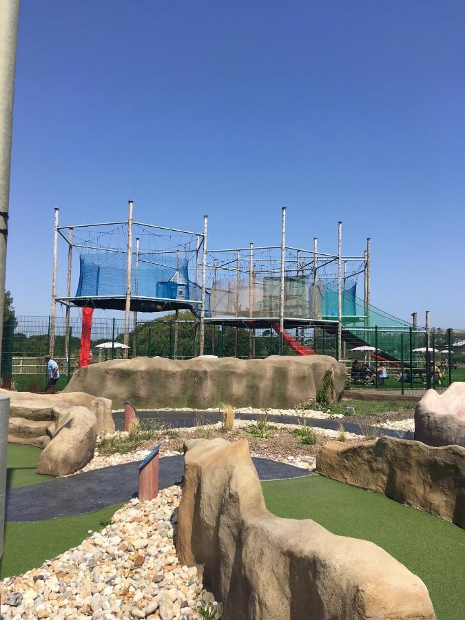 8 Sandy Bottom Sandown Bay Holiday Park, Reduced Ferry, Please Contact Us Exterior photo